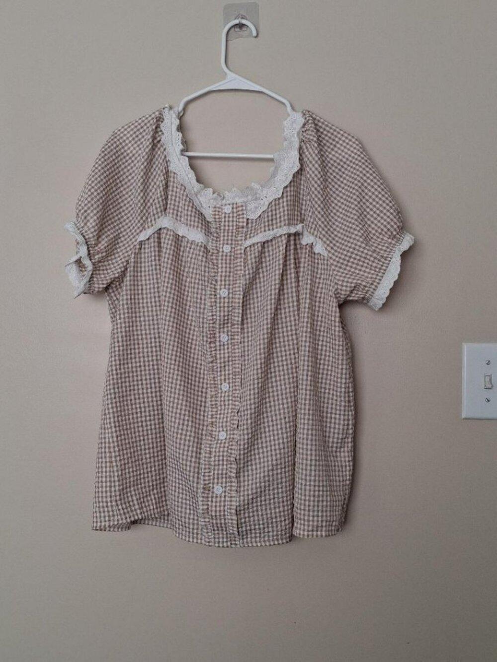 Women's Cute Gingham/Lace Top Size 1X